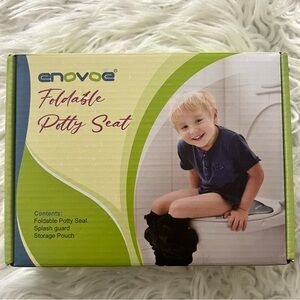 Foldable potty seat